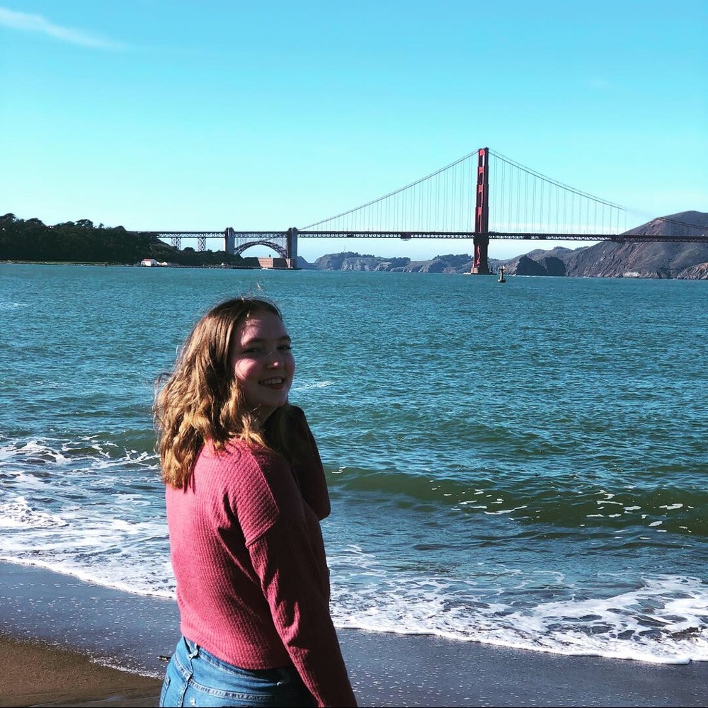 Meet your Posher, Ella